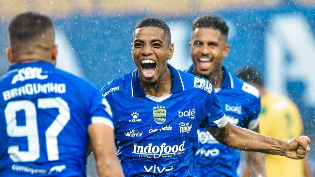 The Rise of AI-Powered Personal Assistants: How They Manage